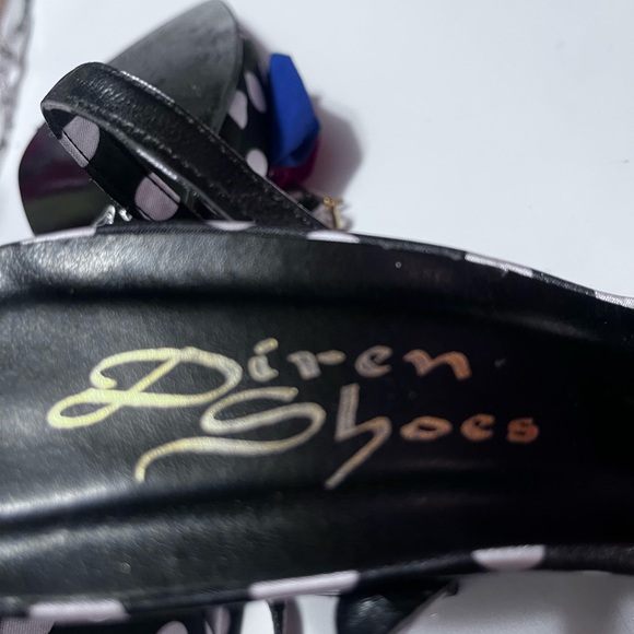 Diren Polka Dot Ankle Strap Heels Red, Blue, Black Sz 38 US 8 Made in Italy - Picture 7 of 7